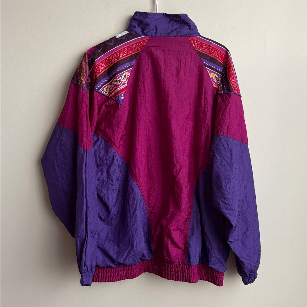 Patterned Bolo Spirit Windbreaker - Picture 3 of 3